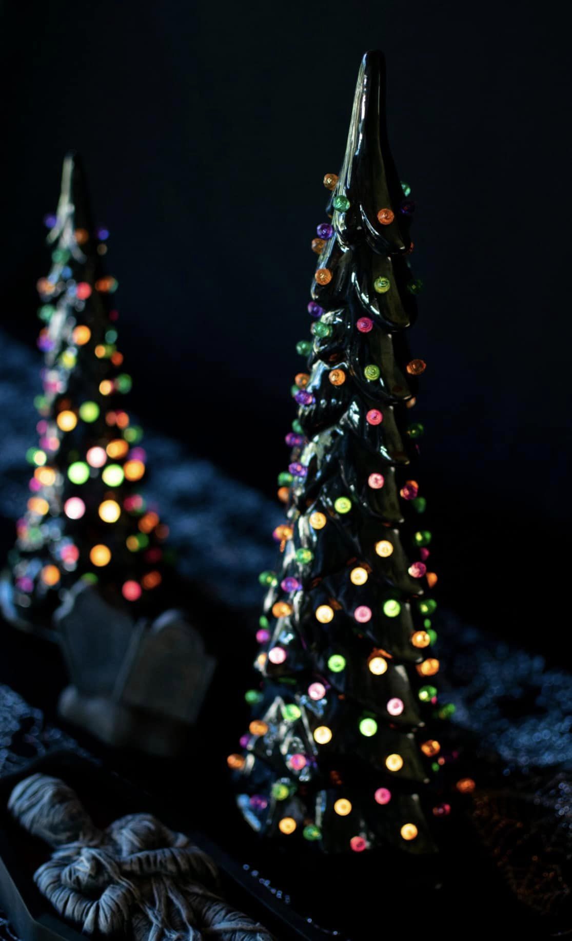 11/10/25 Slim Farmhouse Style Ceramic Christmas Trees Workshop 6PM