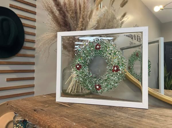 11/06/25 Holiday Resin Glass Frames Workshop 6pm