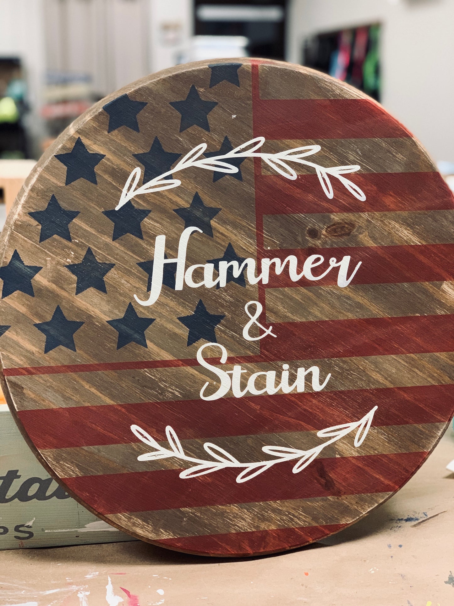 Hammer at Home Wood Round Workshop (Large 18")