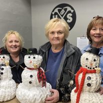 01/17/25 Cozy Knit Snowman Workshop at Ashman's Cozy Nest 6pm