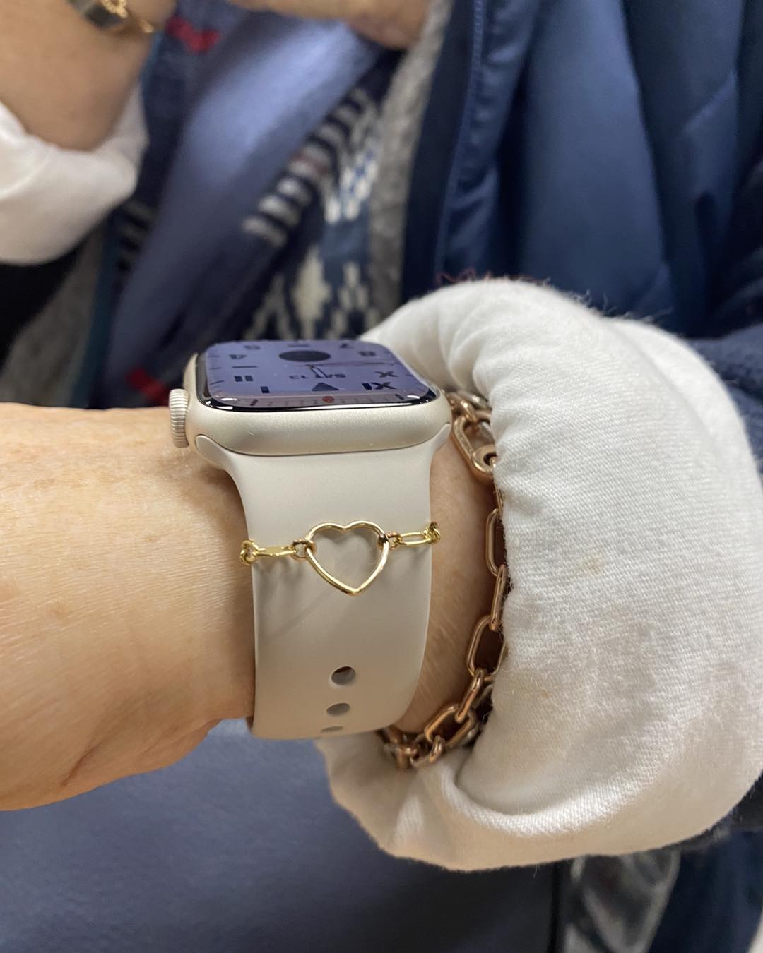 11/10/25 Permanent Jewelry at Scoops on the Square 5:30p-7:30p