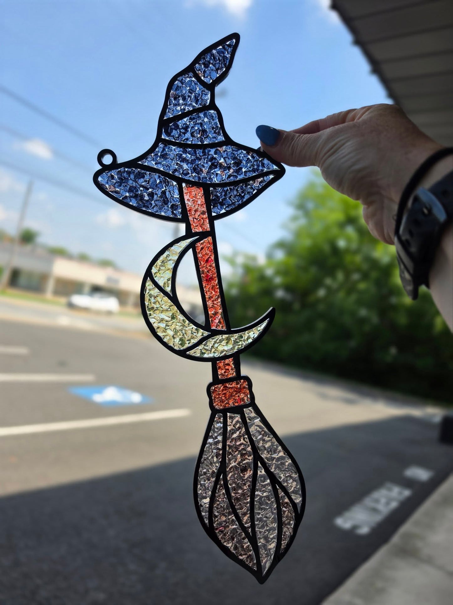 10/07/26 Crushed Glass Suncatchers Workshop 6pm