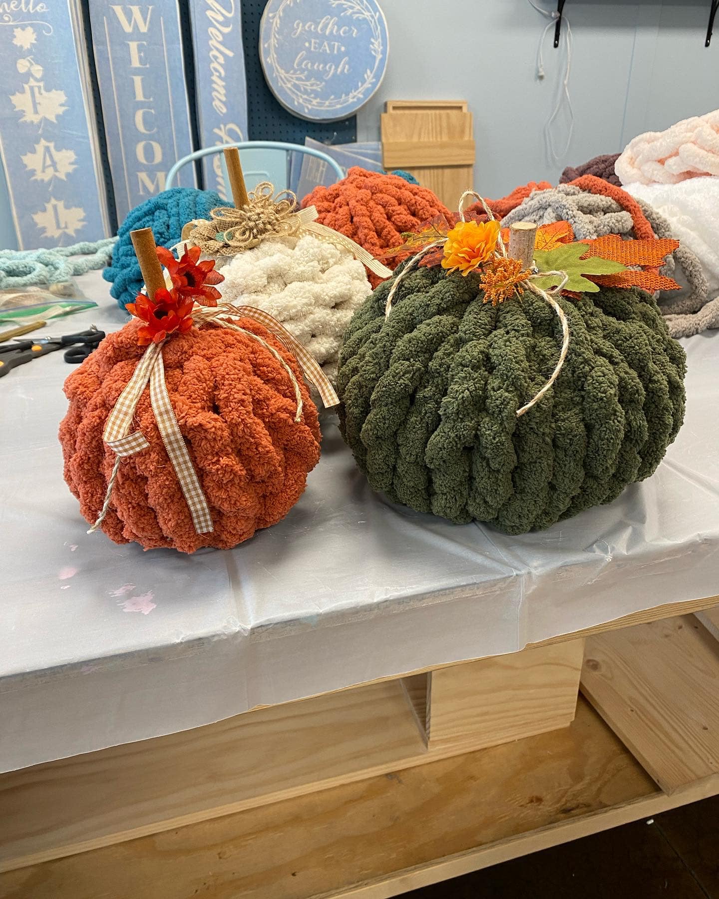 10/18/23 Chunky Knit Pumpkins Workshop 6pm