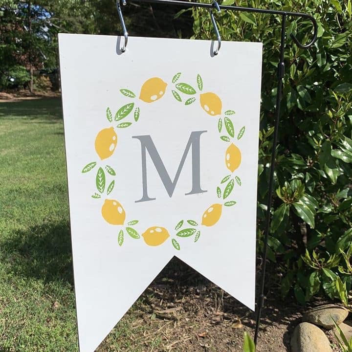 Collection Garden Flags $35 $8 for additional side
